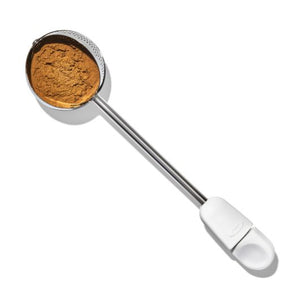 OXO Baker's Dusting Wand